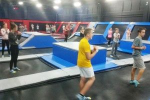 Lekcja w-f w Parku Trampolin
