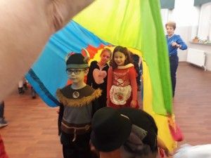 27292018_757164347808426_525437465_n