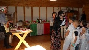 2018-05 -05 Kiwanis mit Hortkindern Bambi beim Partner in Zielona Gora