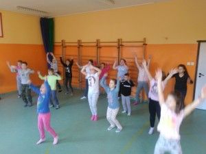 Zatańcz z klasą i bądź  fit !