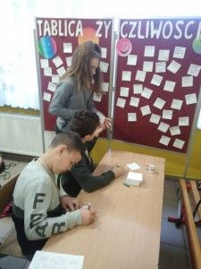 21 listopada ŚWIATOWY DZIEŃ ŻYCZLIWOŚCI I POZDROWIEŃ