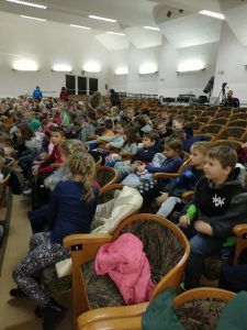 "Co w trawie piszczy?"