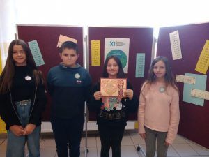 Czworo zwycięzców z kl.5