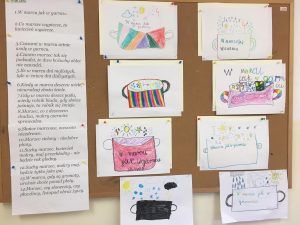 na zdjęciu widać rysunki przedstawiające garnki z marcową pogodą