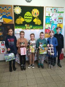 na zdjęciu zwycięzcy konkursu