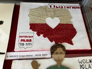 praca plastyczna z okazji 11 listopada
