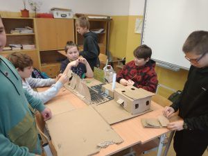 uczniowie budują osiedle marzeń