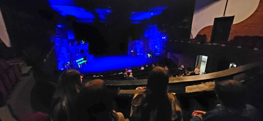 Teatralne spotkanie z „Balladyną” – niezapomniane wrażenia uczniów