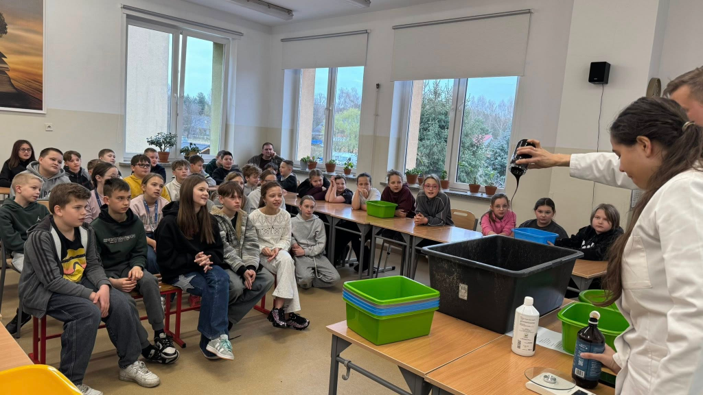 Ekologiczne warsztaty pod hasłem ,,Strażnicy wody"